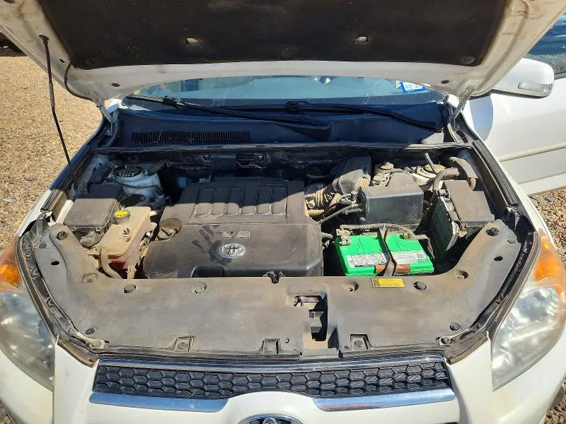 2010 TOYOTA RAV4 LIMITED  
