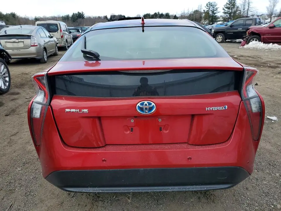 2017 TOYOTA PRIUS   
