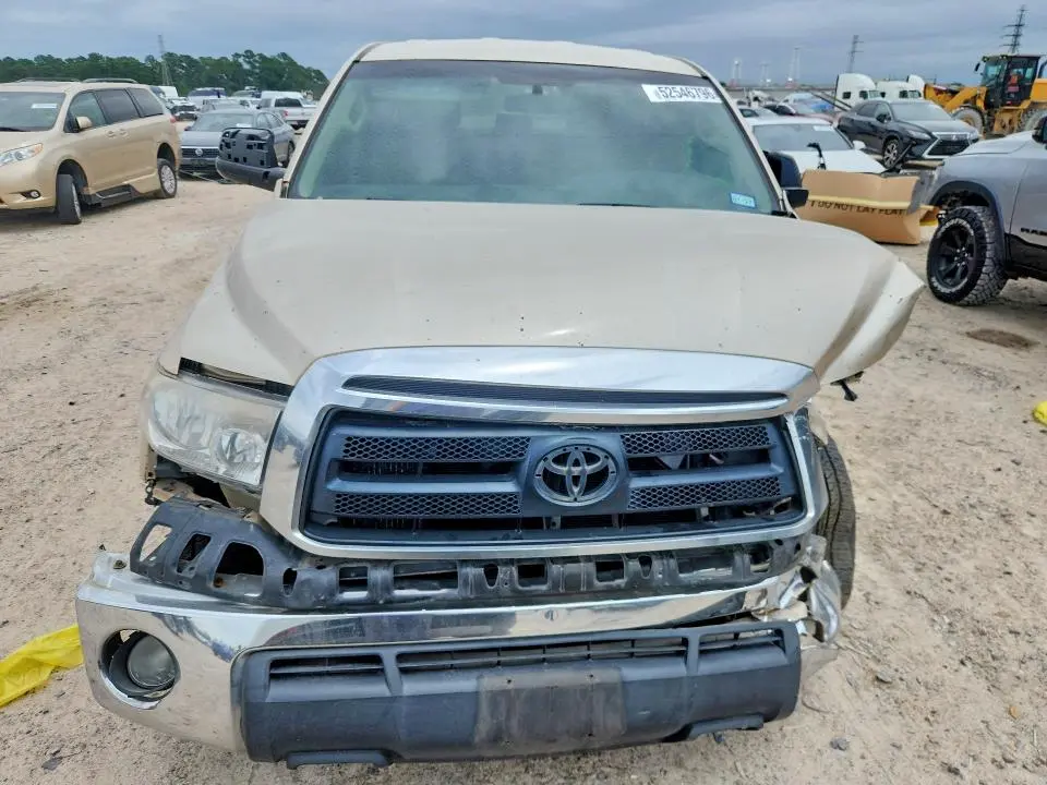 2010 TOYOTA TUNDRA DOUBLE CAB SR5  