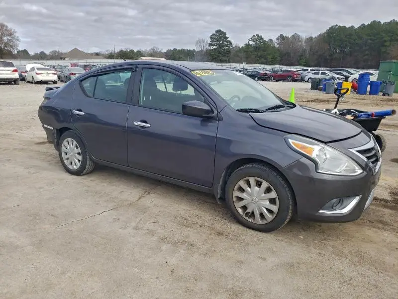 2015 NISSAN VERSA S  