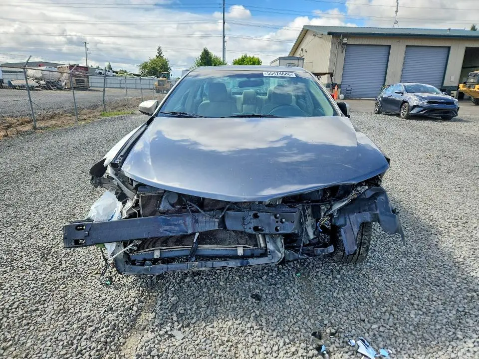 2014 TOYOTA CAMRY XLE  