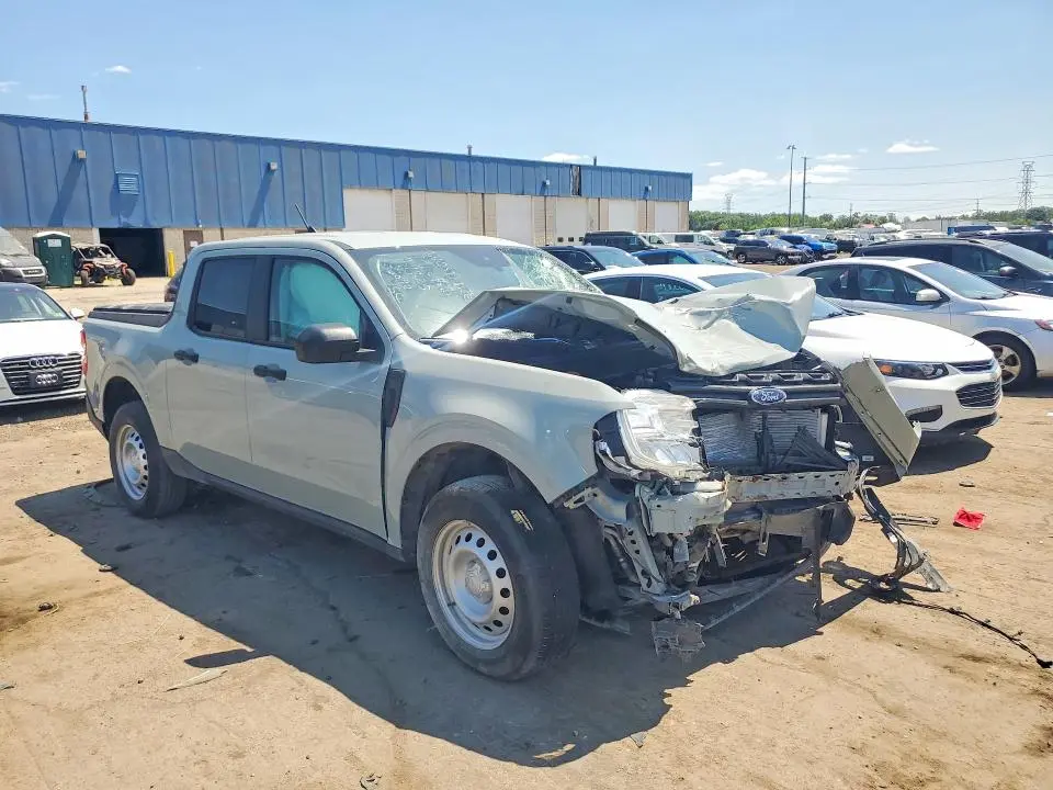 2024 FORD MAVERICK XL  
