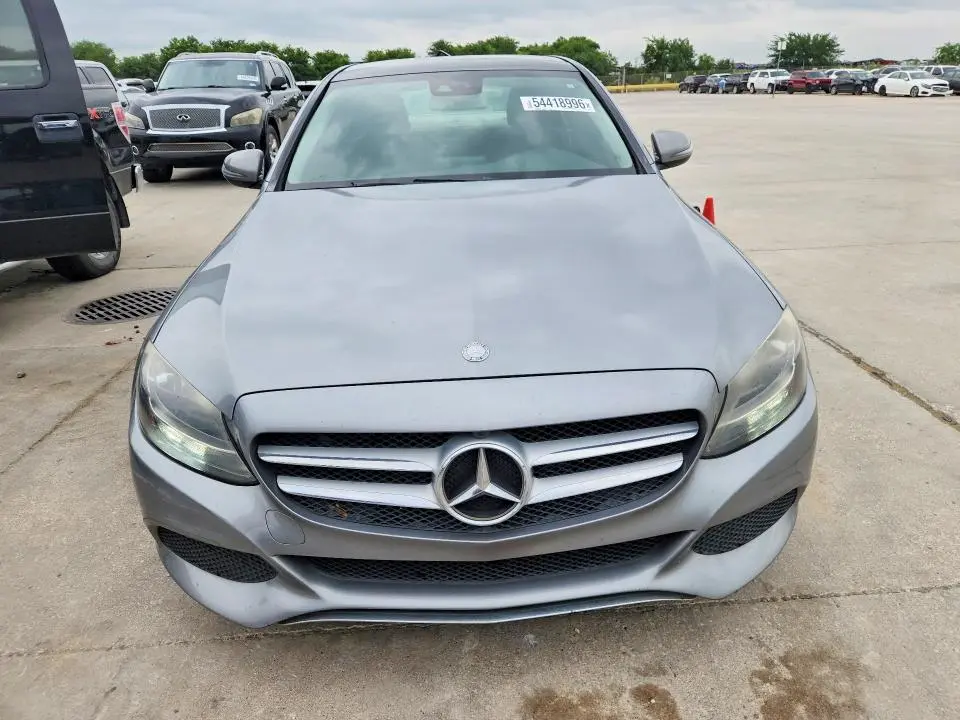 2016 MERCEDES-BENZ C 300  