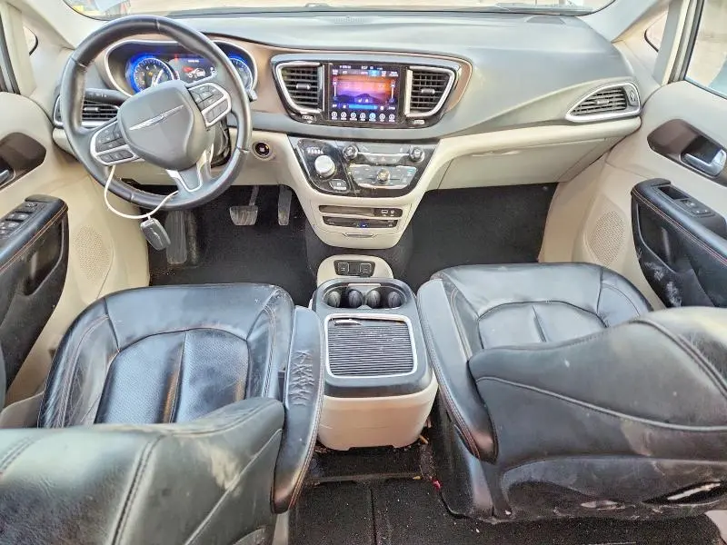 2017 CHRYSLER PACIFICA TOURING L PLUS  