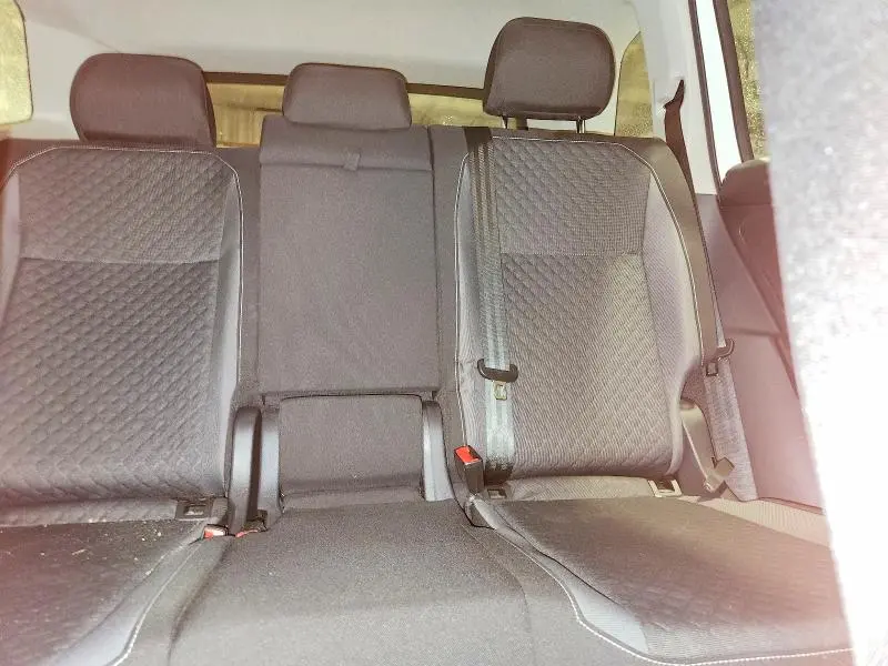 2021 VOLKSWAGEN TIGUAN S  