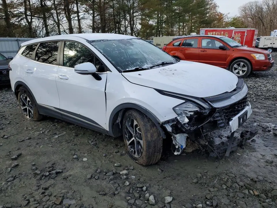 2023 KIA SPORTAGE EX  