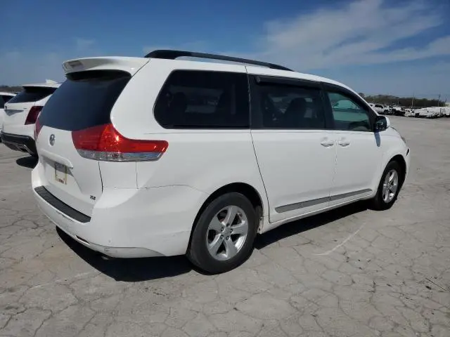 2013 TOYOTA SIENNA XLE  