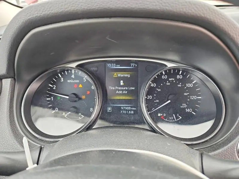 2014 NISSAN ROGUE SV  