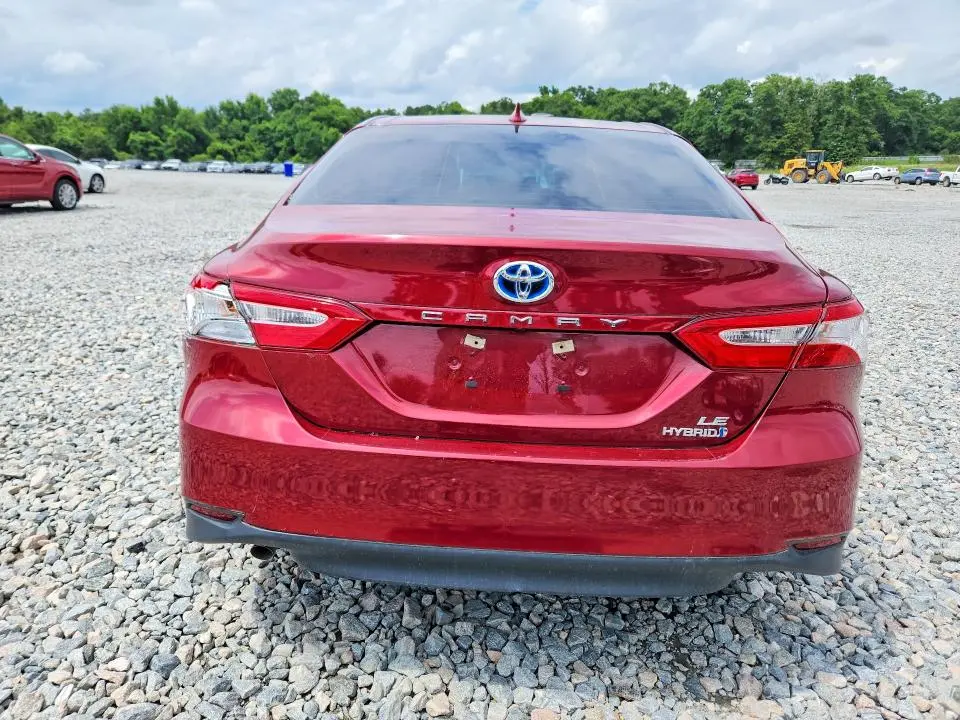 2019 TOYOTA CAMRY LE  