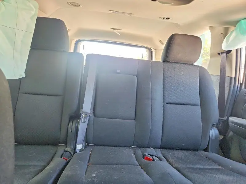 2013 CHEVROLET SUBURBAN K2500 LS  