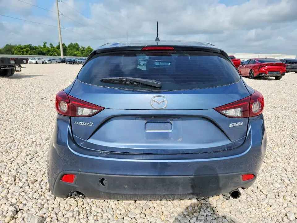 2015 MAZDA 3 TOURING  