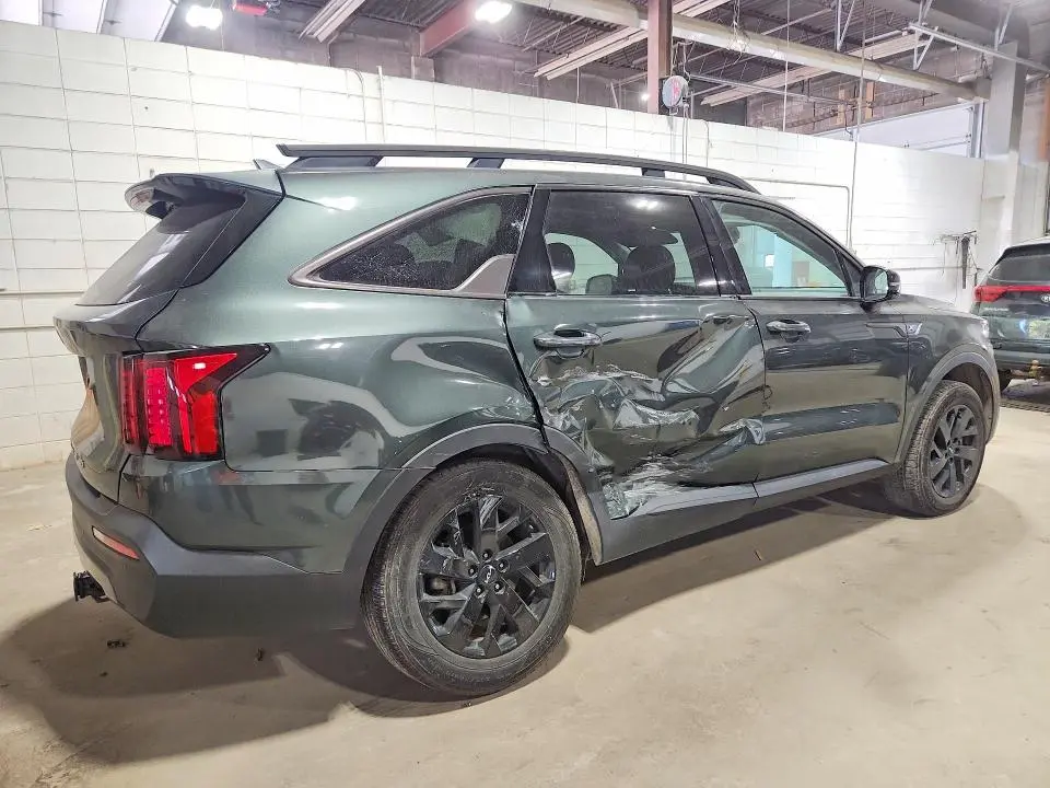 2022 KIA SORENTO S  