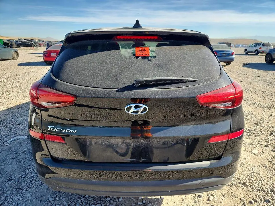 2020 HYUNDAI TUCSON SE  
