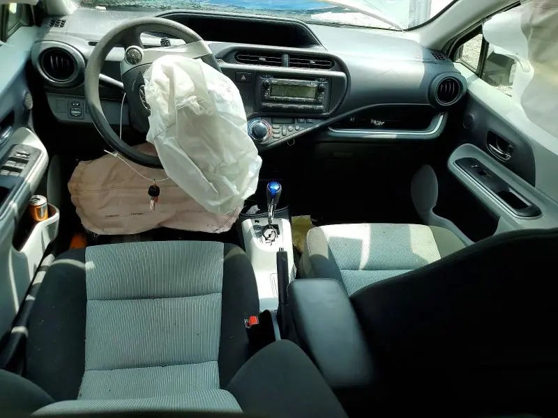 2014 TOYOTA PRIUS C TWO  