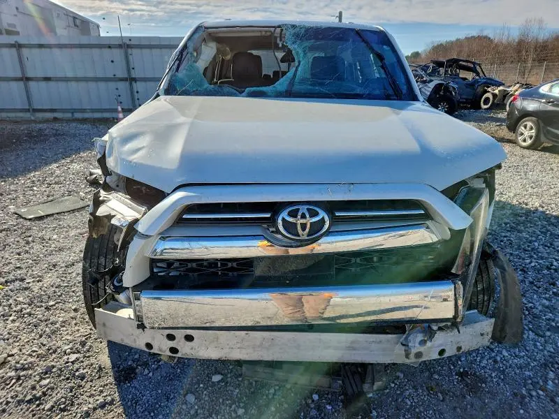 2020 TOYOTA 4RUNNER SR5/SR5 PREMIUM  