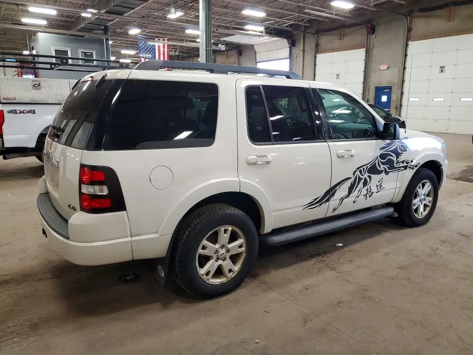 2010 FORD EXPLORER XLT  