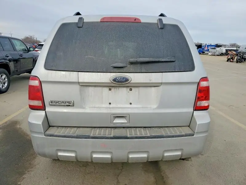 2012 FORD ESCAPE XLT  