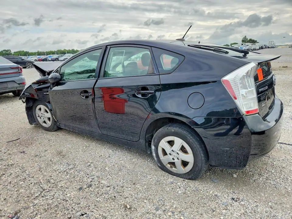 2011 TOYOTA PRIUS TWO  