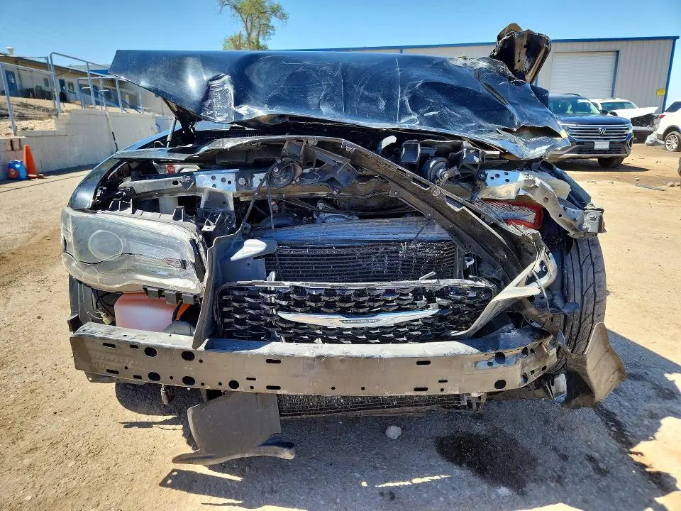 2019 CHRYSLER 300 S  