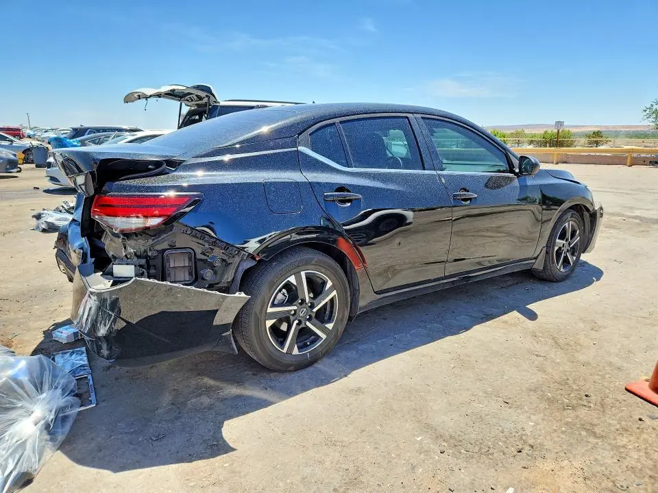 2025 NISSAN SENTRA SV  