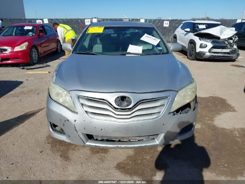 2010 TOYOTA CAMRY LE