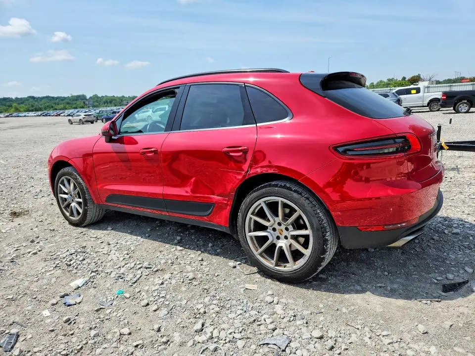 2018 PORSCHE MACAN   
