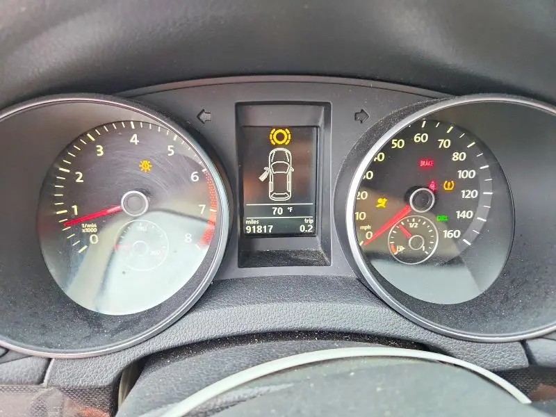 2011 VOLKSWAGEN JETTA S  