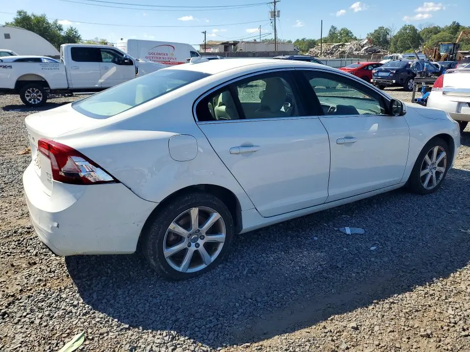 2016 VOLVO S60 PREMIER  