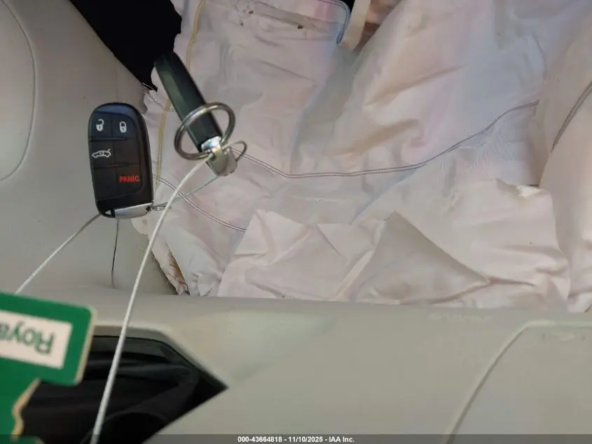 2016 CHRYSLER 200 LIMITED PLATINUM