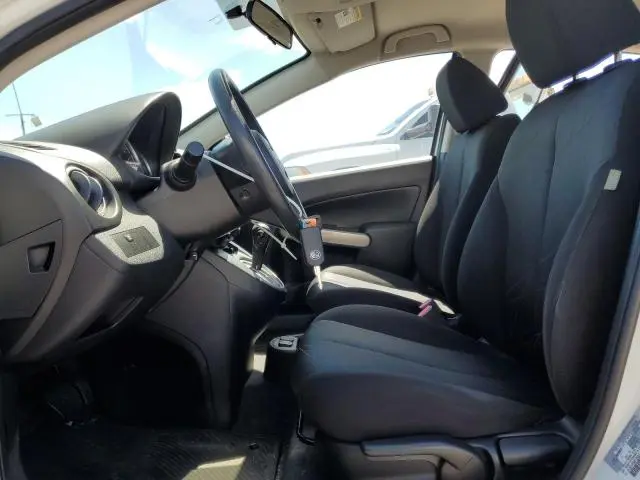 2011 MAZDA MAZDA2   