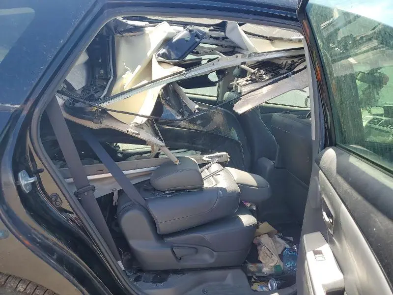 2014 TOYOTA PRIUS V FIVE  