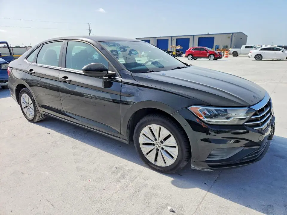 2019 VOLKSWAGEN JETTA   