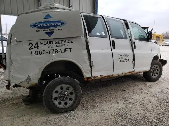 2011 GMC SAVANA G1500  