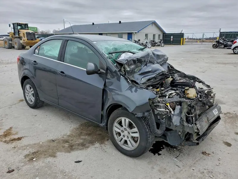 2015 CHEVROLET SONIC LT  