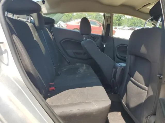 2019 FORD FIESTA SE  