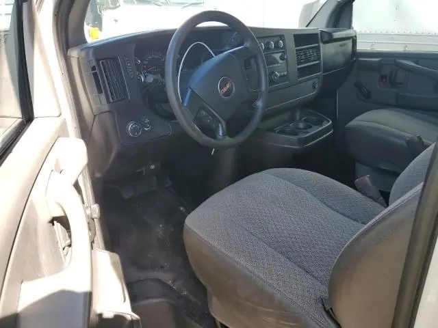 2014 GMC SAVANA CUTAWAY G3500  