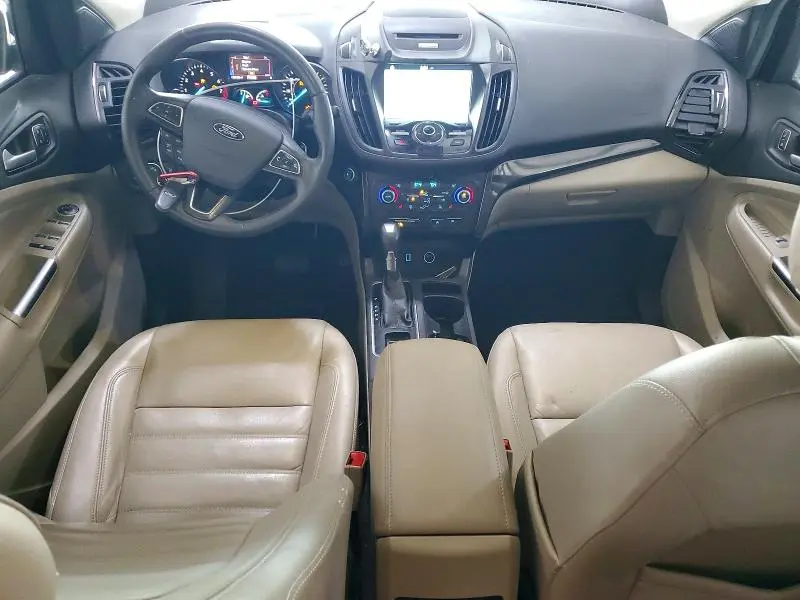 2017 FORD ESCAPE TITANIUM  