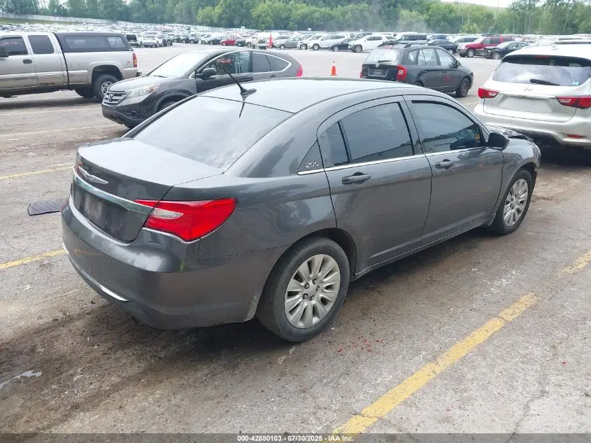 2014 CHRYSLER 200 LX