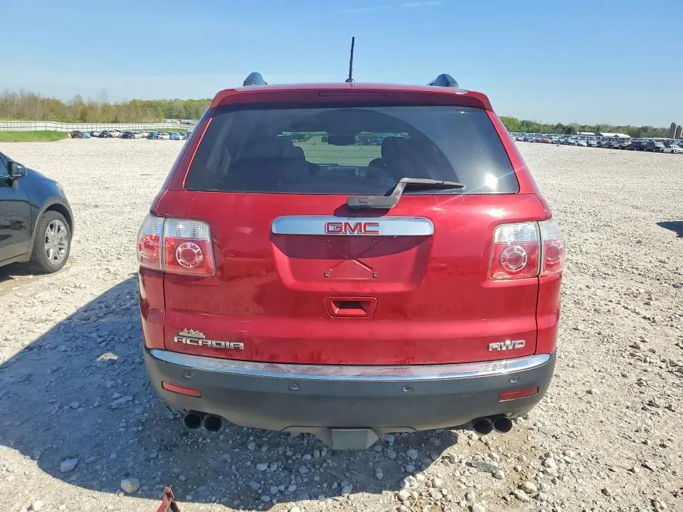 2012 GMC ACADIA SLE  
