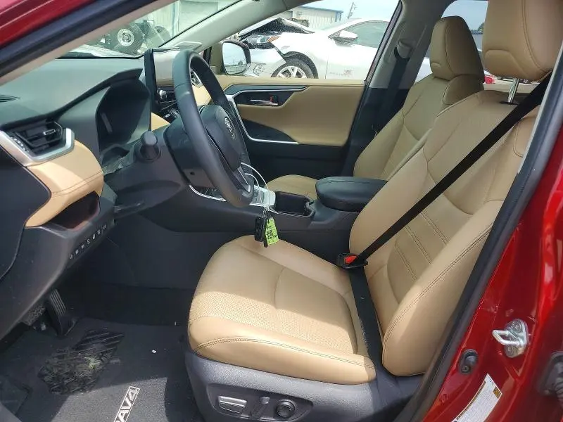 2025 TOYOTA RAV4 LIMITED  