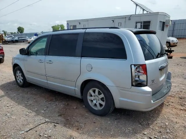 2010 CHRYSLER TOWN & COUNTRY TOURING  