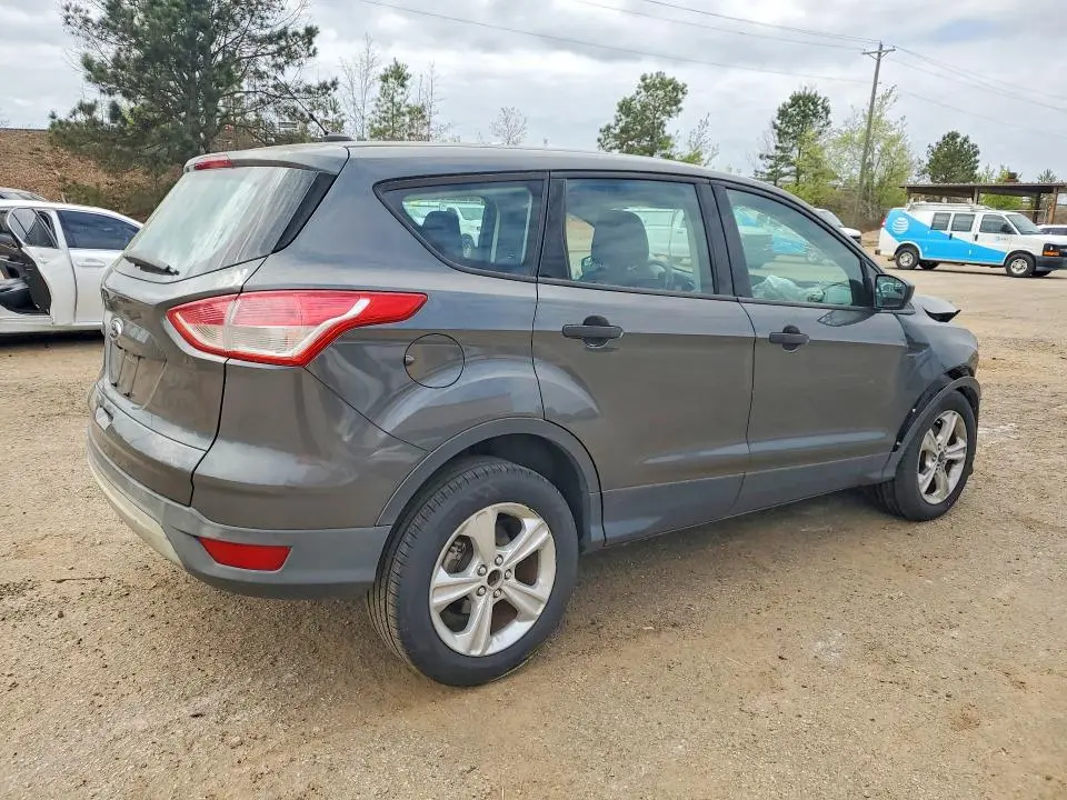 2016 FORD ESCAPE S  
