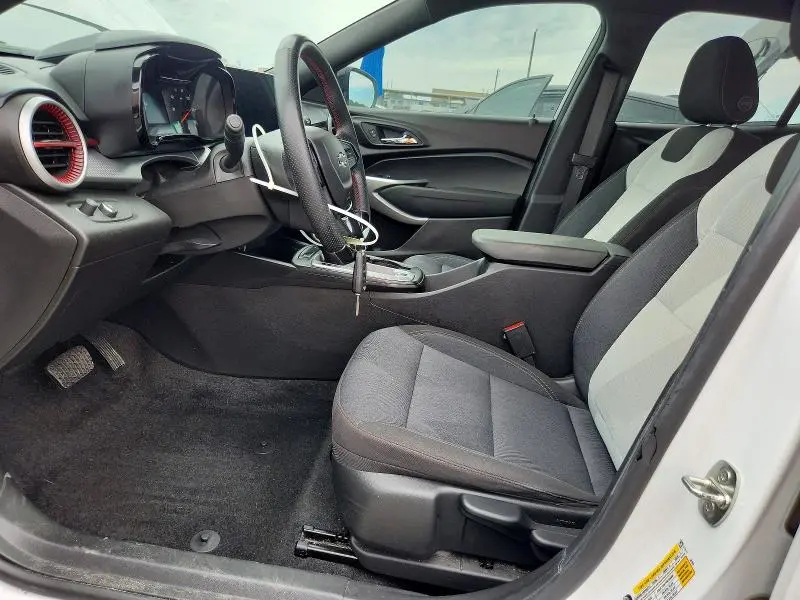 2024 CHEVROLET TRAX 1RS  