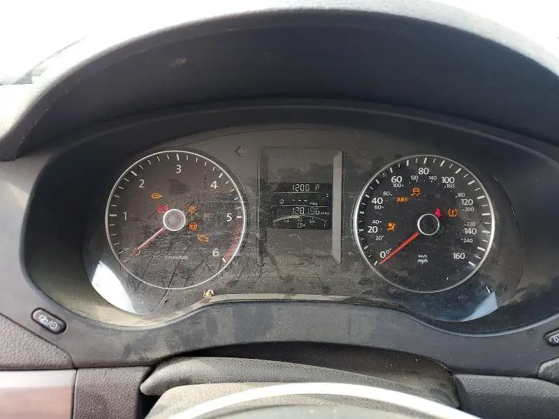 2014 VOLKSWAGEN JETTA TDI  
