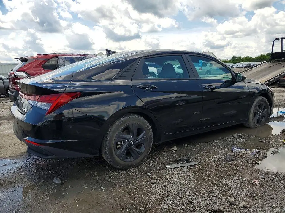 2023 HYUNDAI ELANTRA BLUE  