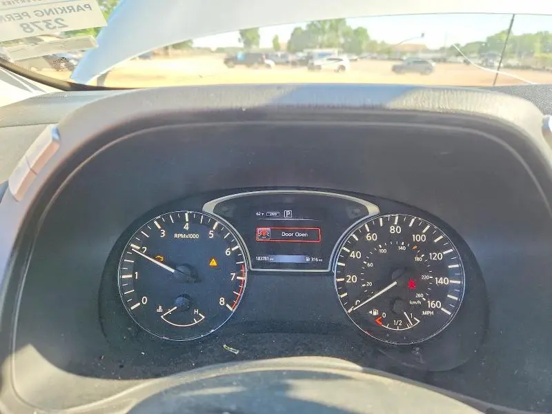2017 NISSAN PATHFINDER SL  