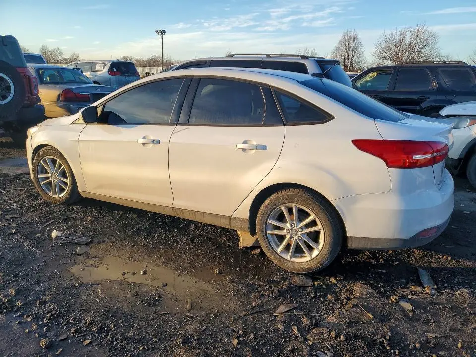 2017 FORD FOCUS SE  