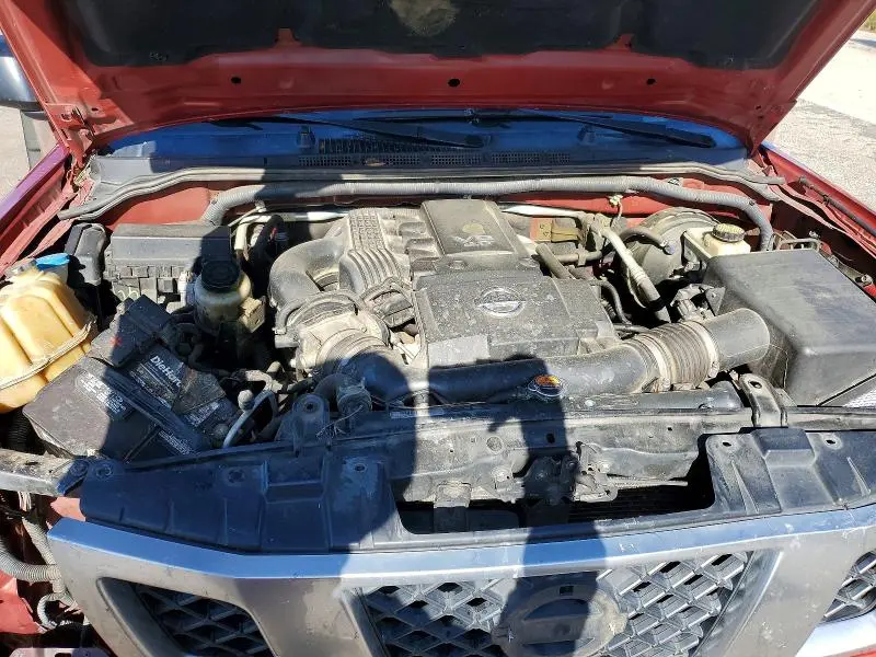 2015 NISSAN FRONTIER DESERT RUNNER  