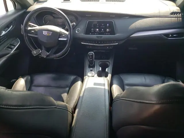 2020 CADILLAC XT4 PREMIUM LUXURY  