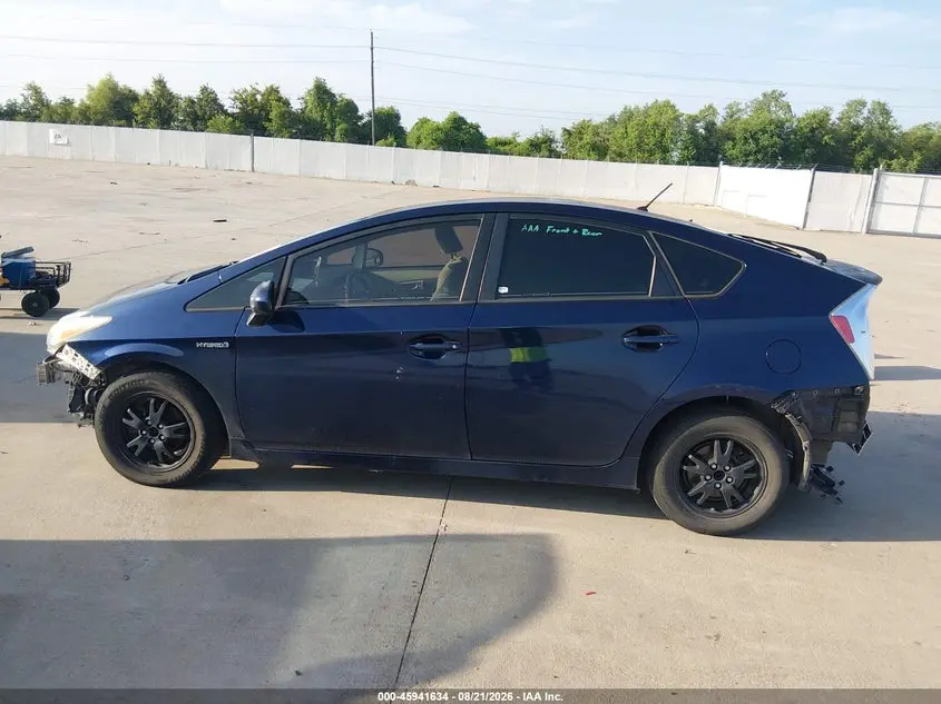 2013 TOYOTA PRIUS TWO